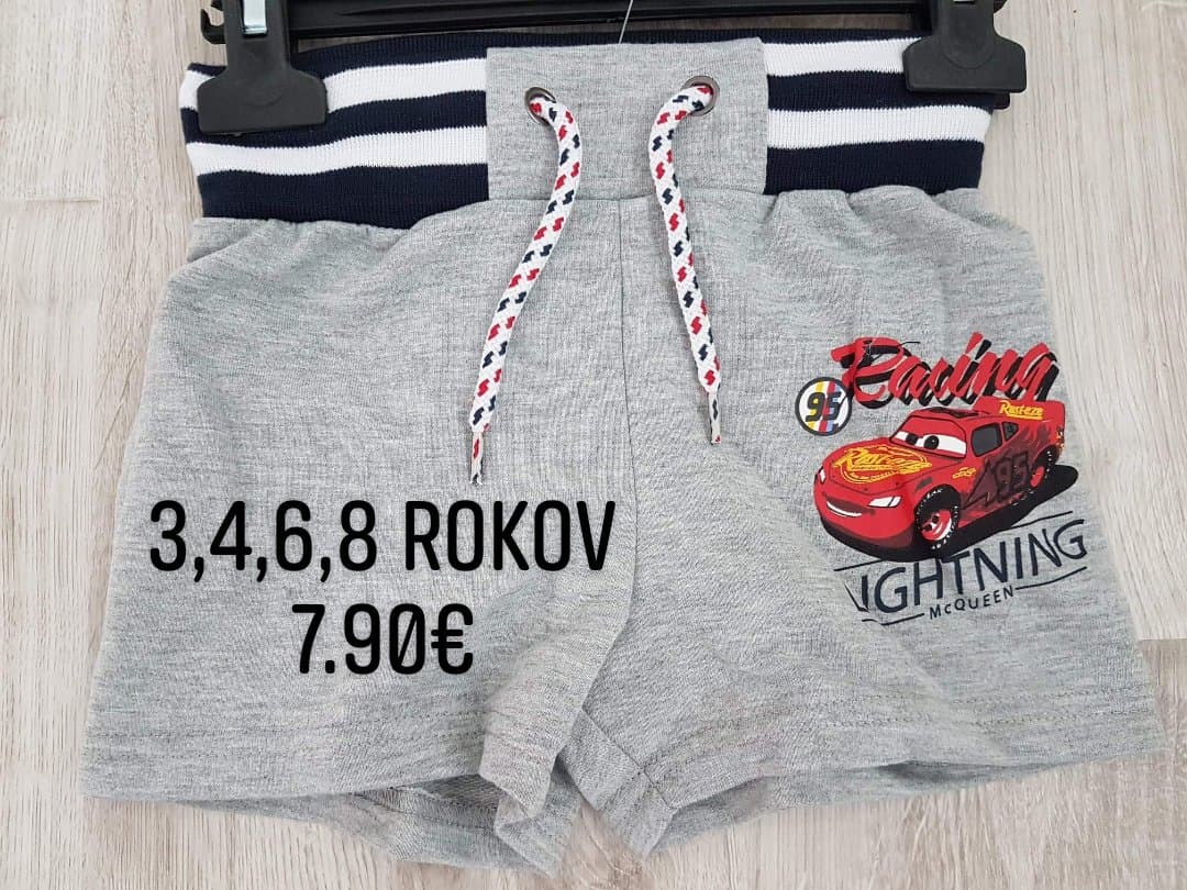 Kraťasy CARS