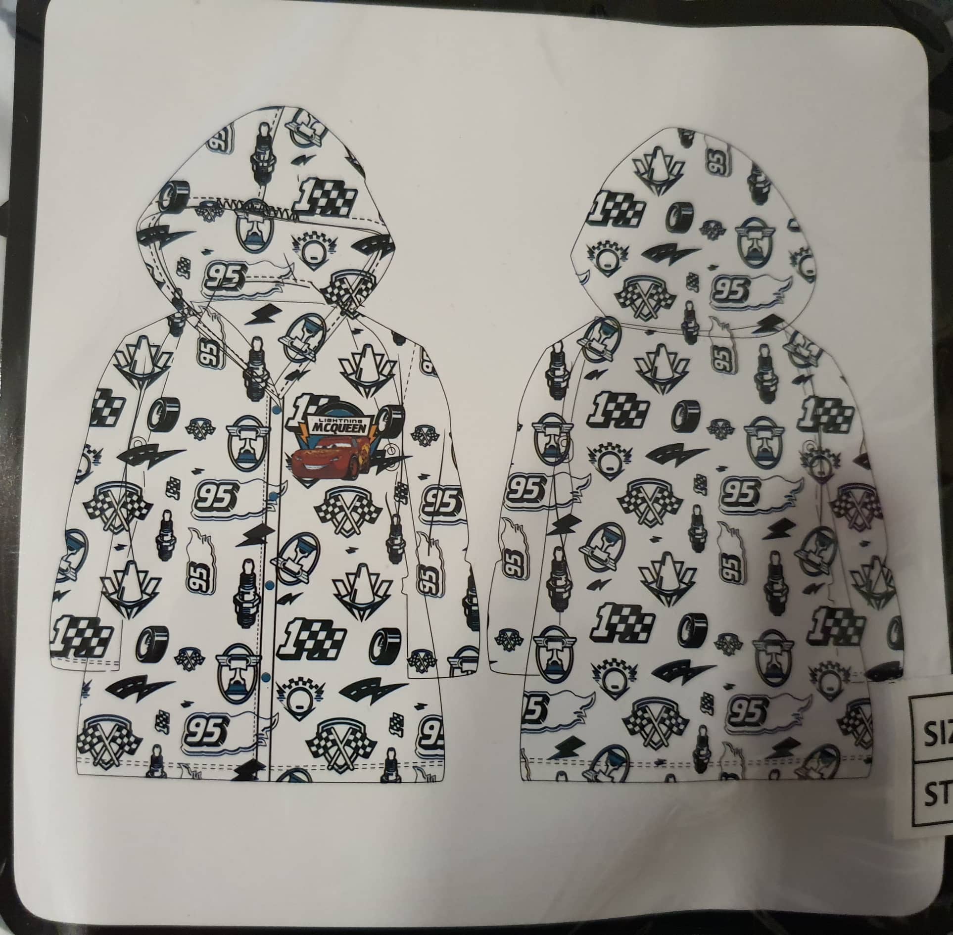 Pršiplášť CARS